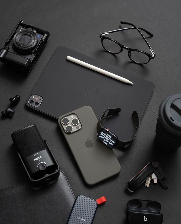 Tech And Accessories